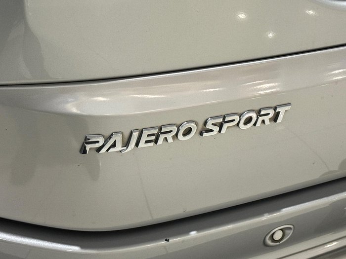 2017 Mitsubishi Pajero Sport GLX