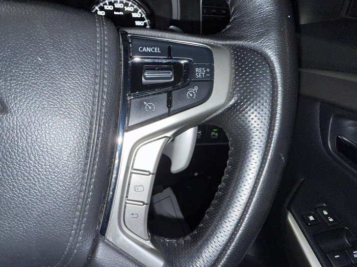 2017 Mitsubishi Pajero Sport GLX
