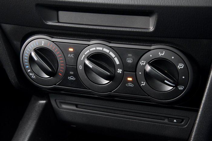 2014 Mazda 3 Neo