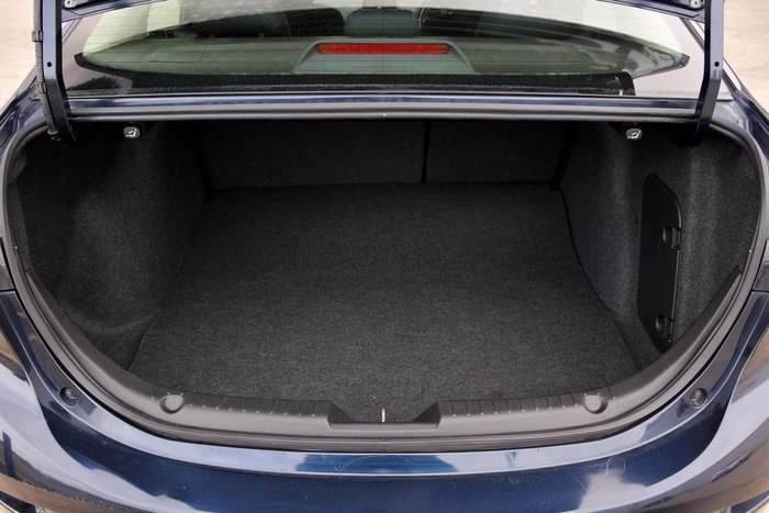 2014 Mazda 3 Neo