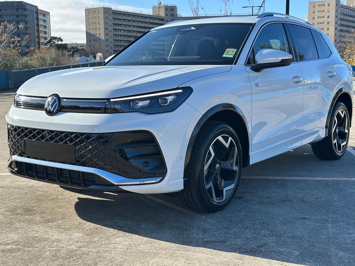 2025 Volkswagen Tiguan 150TSI R-Line