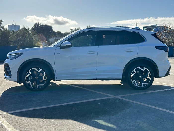 2025 Volkswagen Tiguan 150TSI R-Line