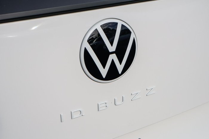 2025 Volkswagen ID. Buzz Cargo BEV550