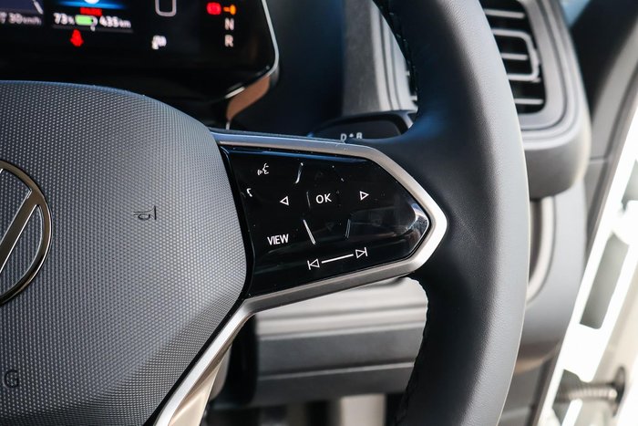 2025 Volkswagen ID. Buzz Cargo BEV550