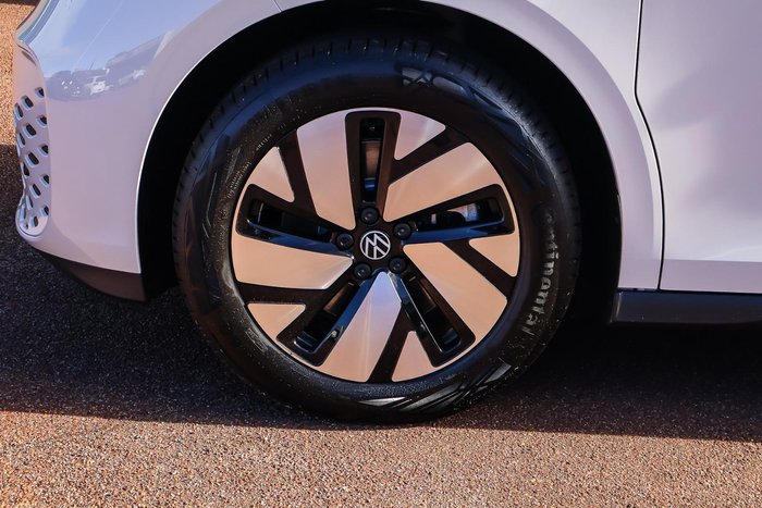 2025 Volkswagen ID. Buzz Cargo BEV550