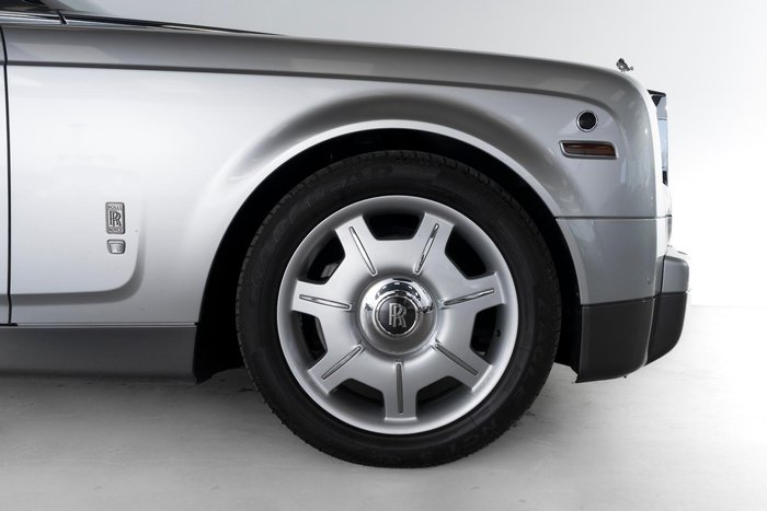2005 Rolls-Royce Phantom 1S68 Silver