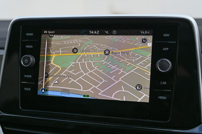 2025 Volkswagen T-Roc 140TSI R-Line