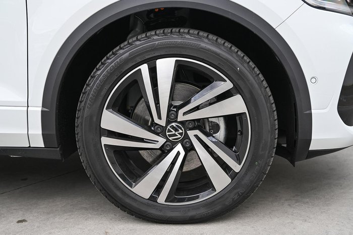 2025 Volkswagen T-Roc 140TSI R-Line