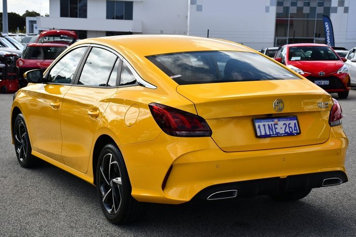 2024 MG MG5
