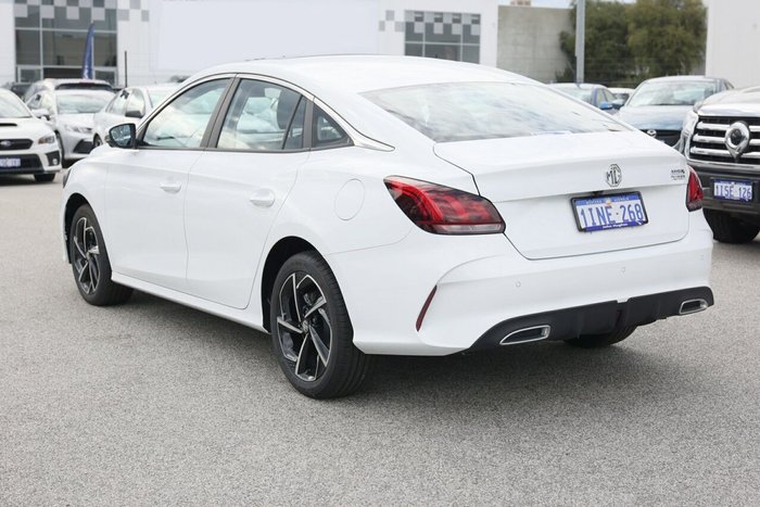 2024 MG MG5
