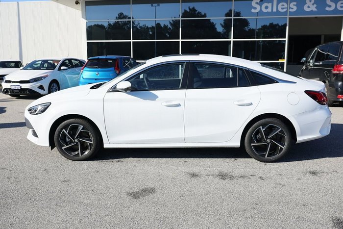 2024 MG MG5 Essence