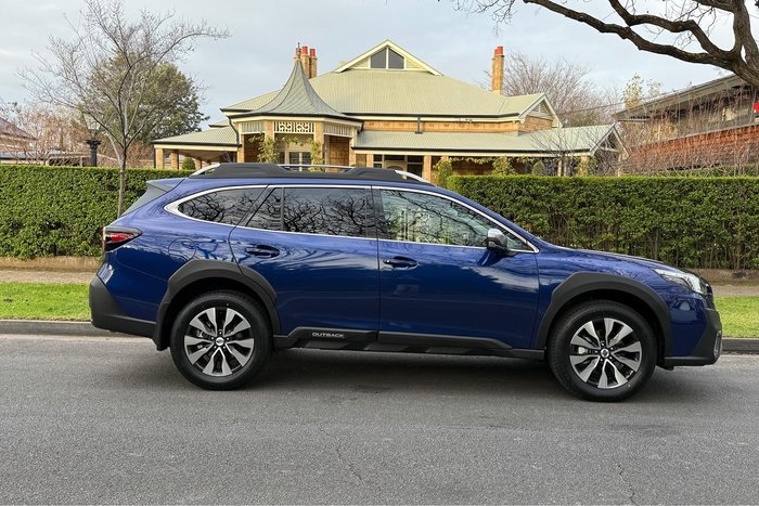 2025 Subaru Outback AWD Touring XT