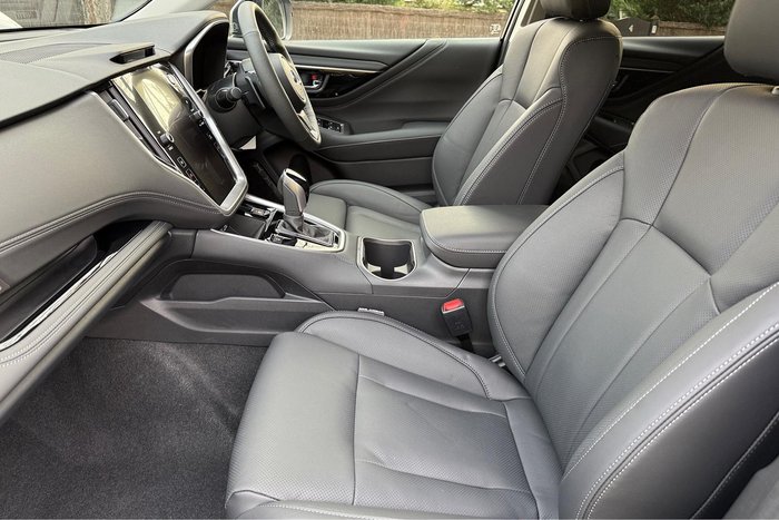 2025 Subaru Outback AWD Touring XT