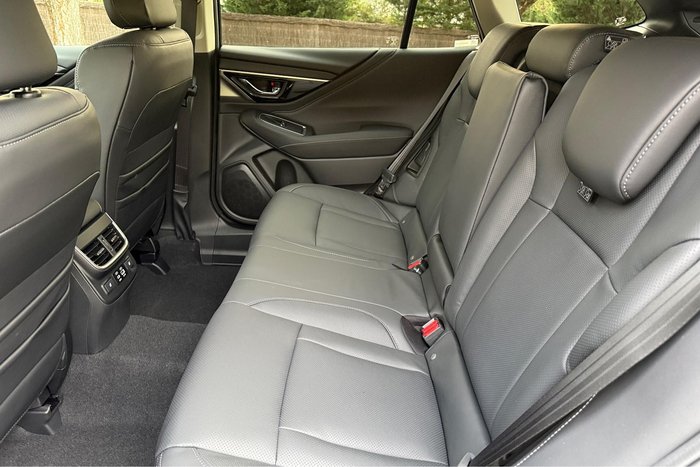 2025 Subaru Outback AWD Touring XT