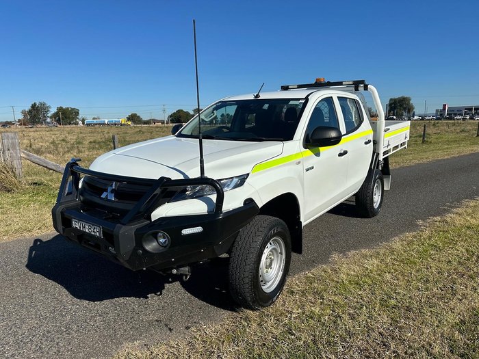 2022 Mitsubishi Triton GLX MR MY23 4X4 Dual Range White