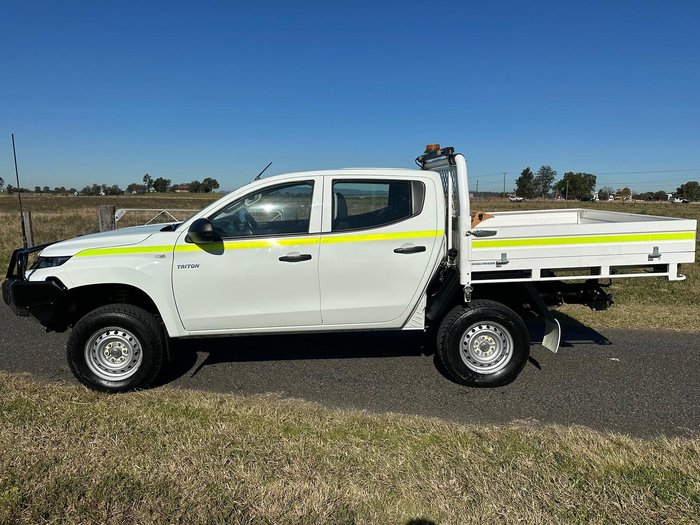 2022 Mitsubishi Triton GLX MR MY23 4X4 Dual Range White