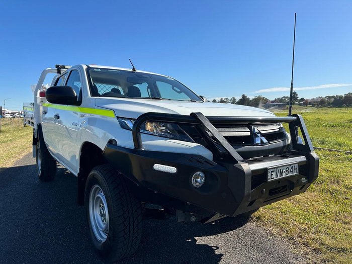 2022 Mitsubishi Triton GLX MR MY23 4X4 Dual Range White