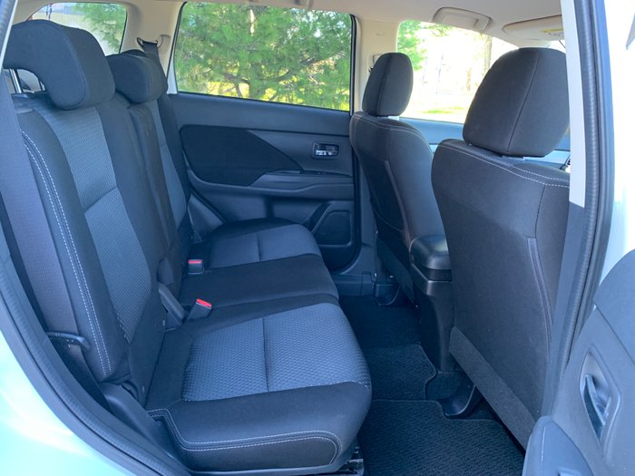 2017 Mitsubishi ZL2L46 Outlander LS Auto 2WD MY17 STARLIGHT