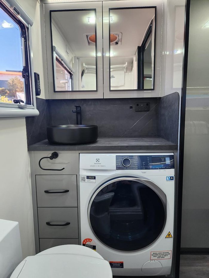 2024 Paradise MotorHomes INSPIRATION CAFE DELUXE (AVAILABLE NOW, IMMEDIATE DELIVERY)