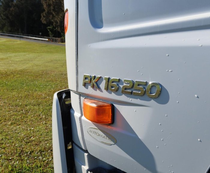 2013 UD Pk 16.250 Auto