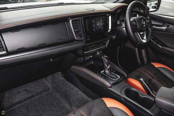 2025 Mazda BT-50 SP