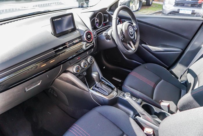 2025 Mazda 2 G15 Evolve