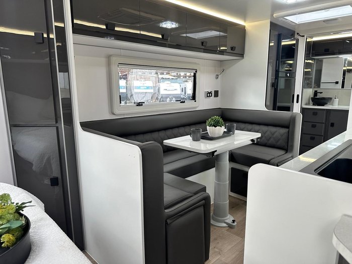 2025 JB Caravans 21'6 Dirt Road Xtreme (Immediate Delivery)