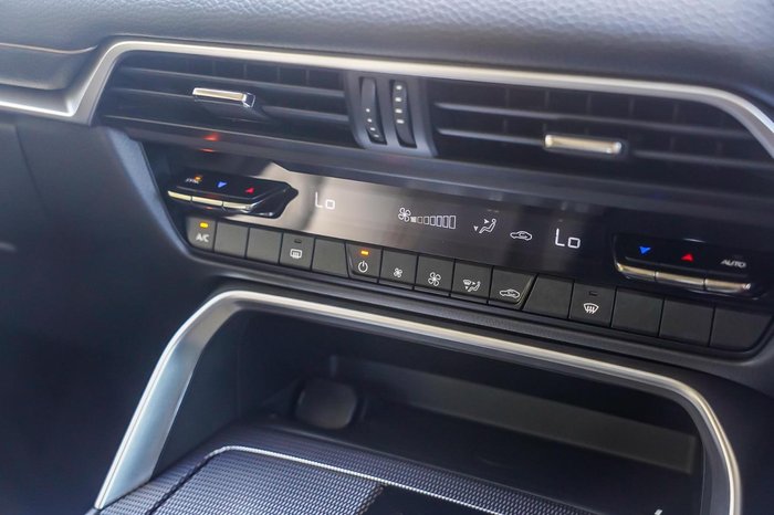 2025 Mazda CX-60 G40e Evolve