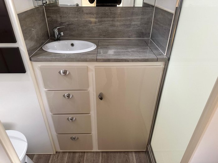 2018 JB Caravans 23' Scorpion Front Club Single/King Bed