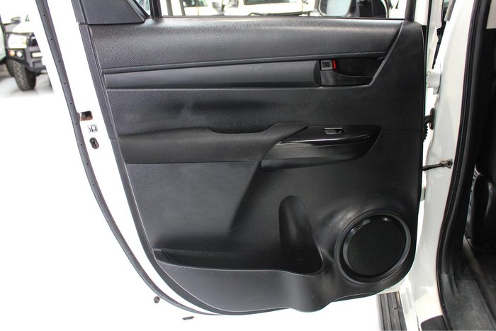 2020 Toyota Hilux SR GUN126R 4X4 Dual Range Glacier White