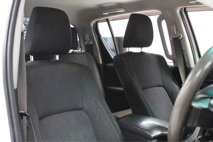 2020 Toyota Hilux SR GUN126R 4X4 Dual Range Glacier White
