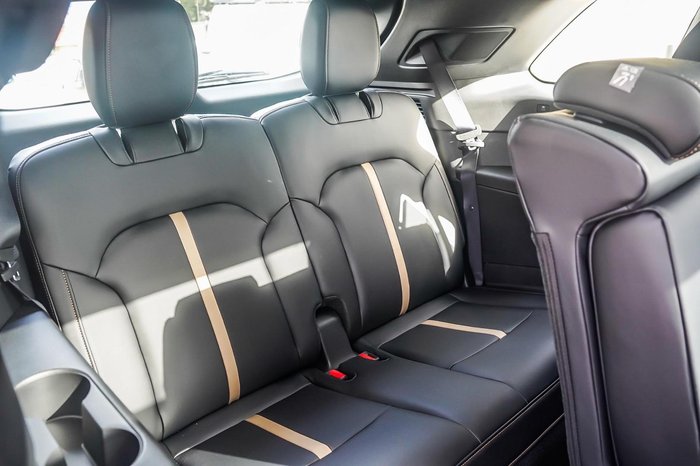 2025 Mazda CX-90 G50e Azami