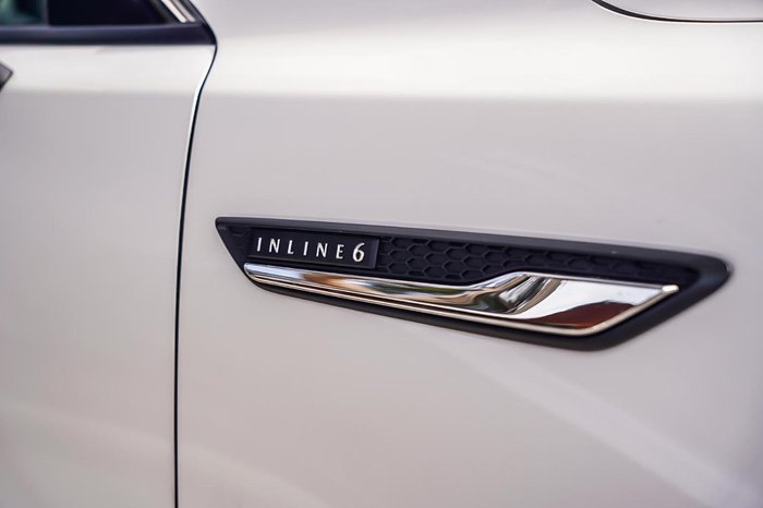 2025 Mazda CX-90 G50e Azami