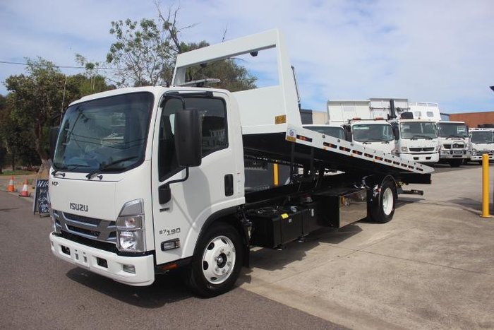 2024 Isuzu N Series NQR 87/80-190 WHITE