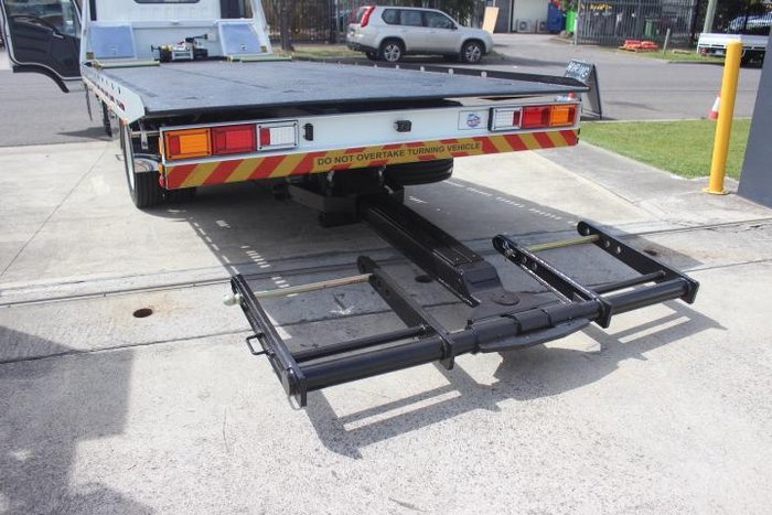 2024 Isuzu N Series NQR 87/80-190 WHITE