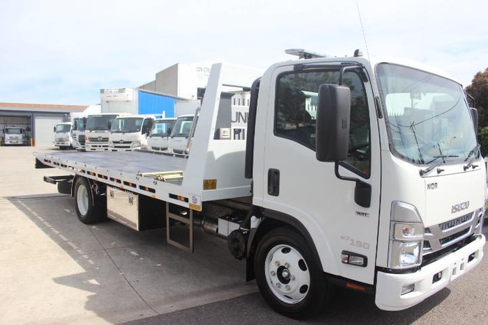 2024 Isuzu N Series NQR 87/80-190 WHITE