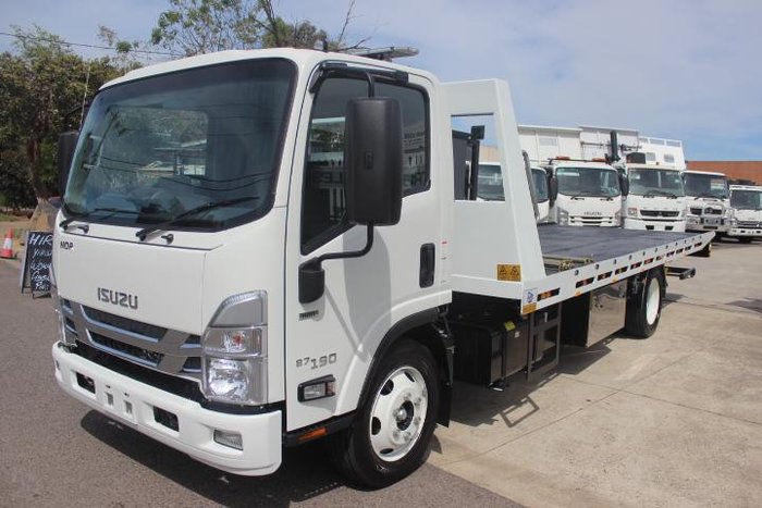 2024 Isuzu N Series NQR 87/80-190 WHITE