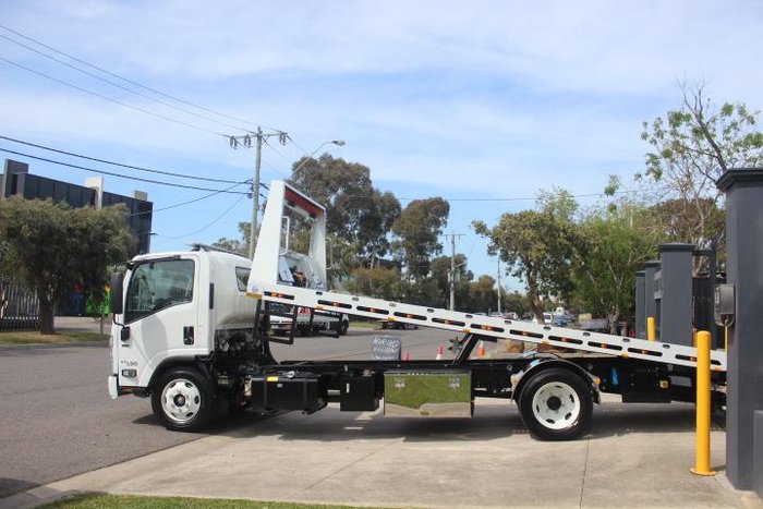 2024 Isuzu N Series NQR 87/80-190 WHITE