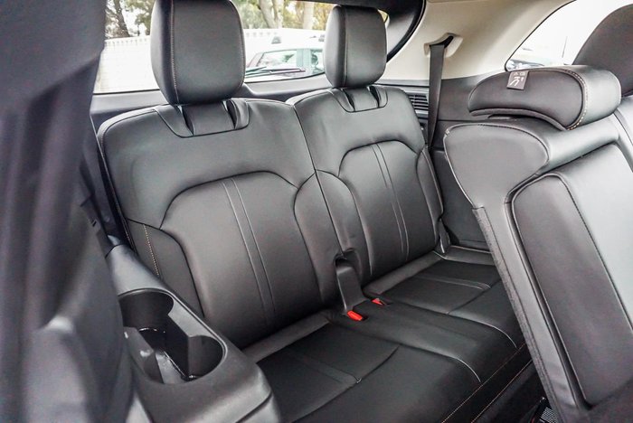 2025 Mazda CX-80 G40e Touring