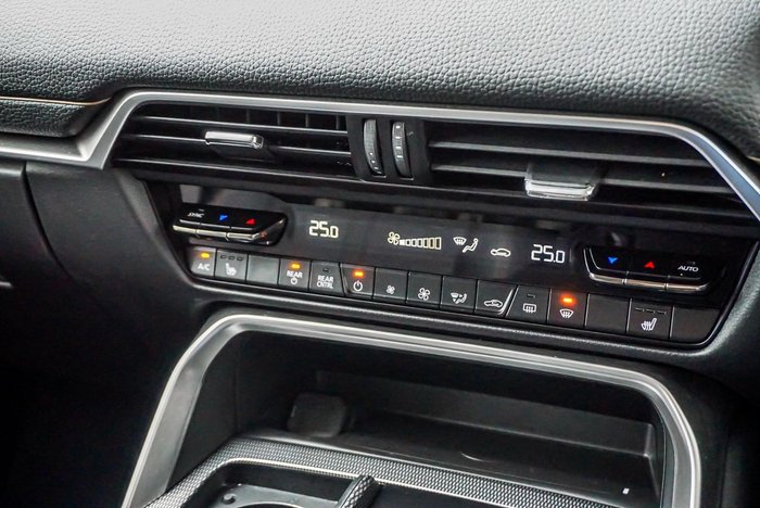 2025 Mazda CX-80 G40e Touring