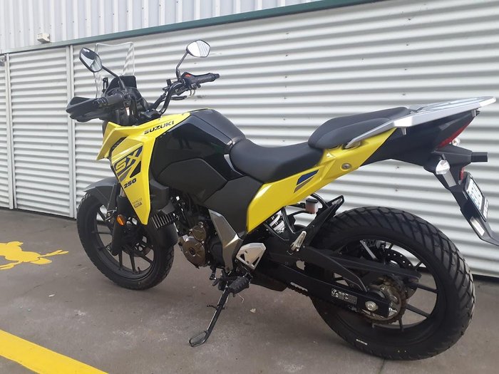 2024 Suzuki V-Strom 250SX V-Strom Yellow