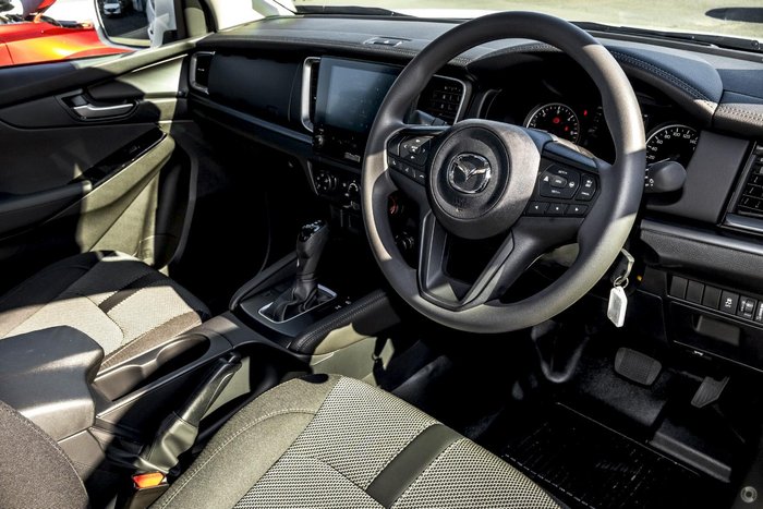 2025 Mazda BT-50 XT