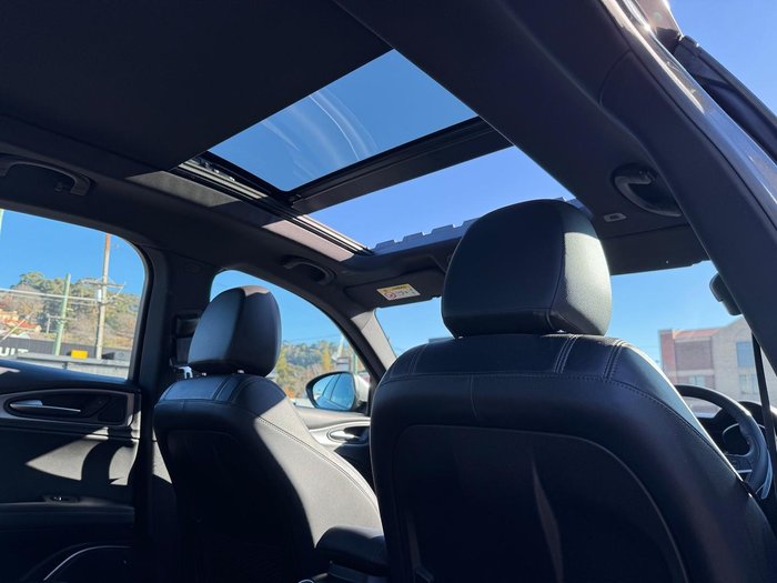 2019 Alfa Romeo Stelvio AWD Grey