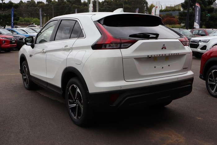 2024 Mitsubishi Eclipse Cross PHEV ES