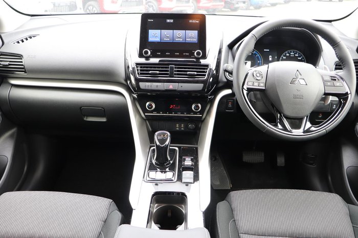 2024 Mitsubishi Eclipse Cross PHEV ES