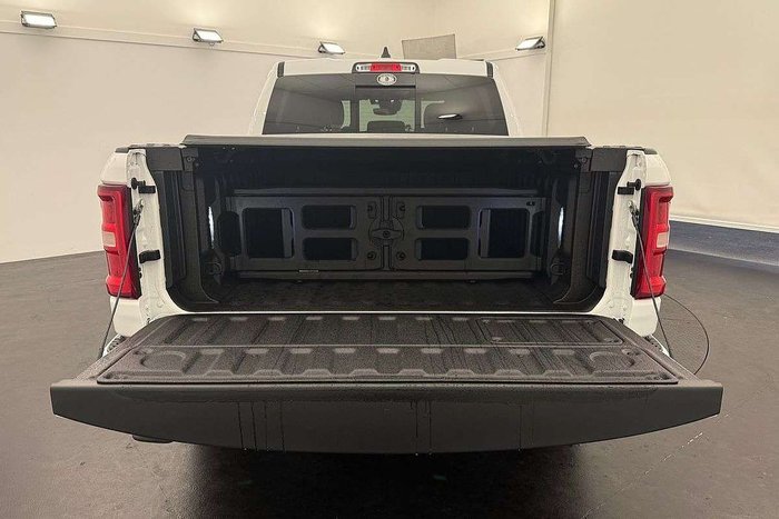 2025 RAM 1500 Laramie Sport Hurricane SO RamBox