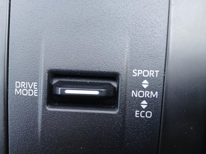 2023 Toyota Kluger GX AXUH78R 4X4 On Demand Frosted White