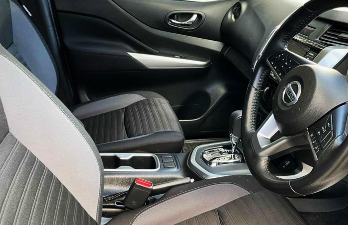 2022 Nissan Navara ST D23 MY21.5 4X4 Dual Range White Pearl