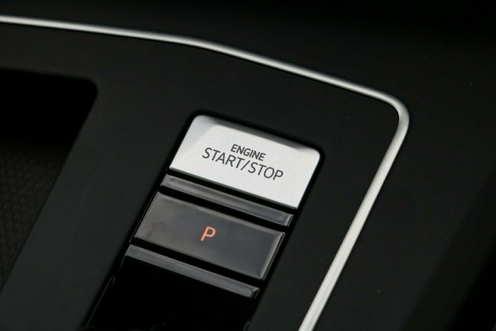 2025 Volkswagen Golf 110TSI Life