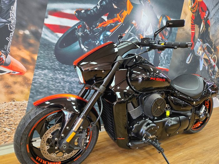 2018 Suzuki VZR 1800 BOULEVARD (M109R) Black